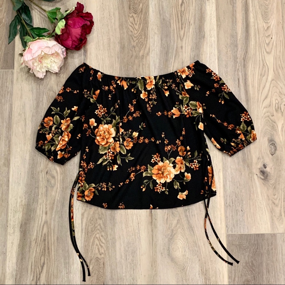 ✅ CLEARANCE Floral Off The Shoulder Olive Tree Top